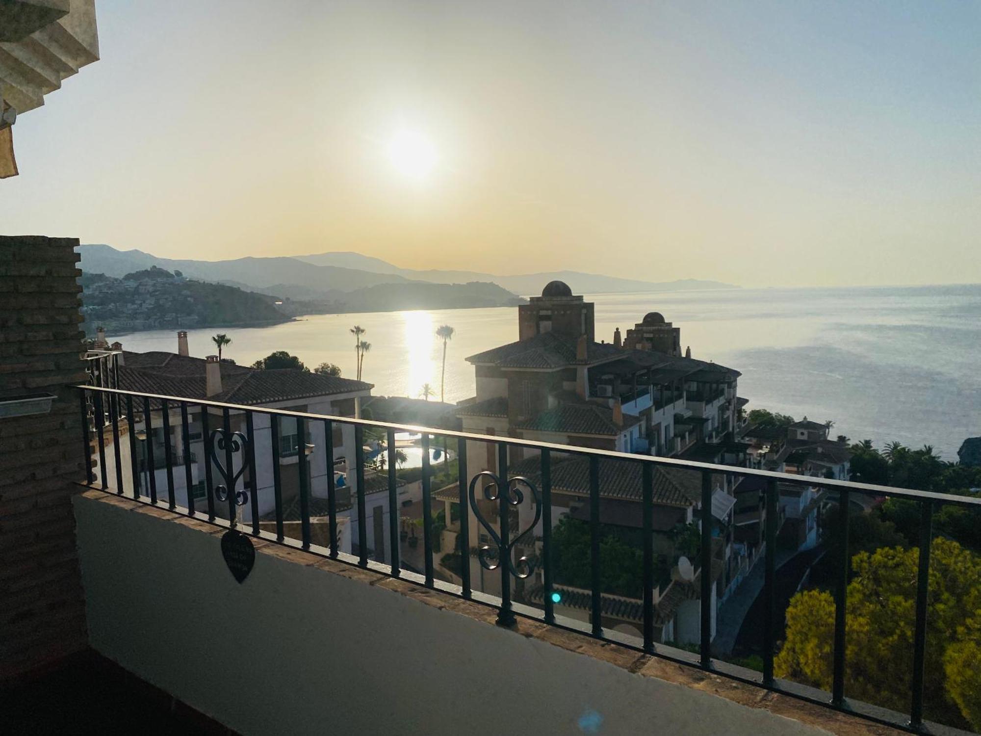 Jardines De Adnania En Marina Del Este Con Vistas Al Mar La Herradura  Extérieur photo